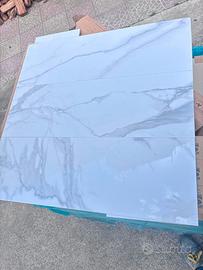 Piastrelle effetto marmo