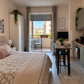 Monolocale con balconcino