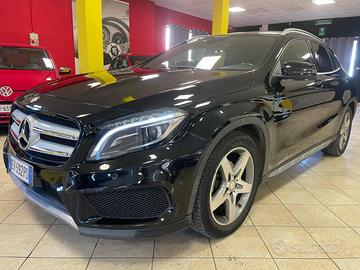 MERCEDES-BENZ GLA 200 CDI Premium*AUTOMATICA/NAV