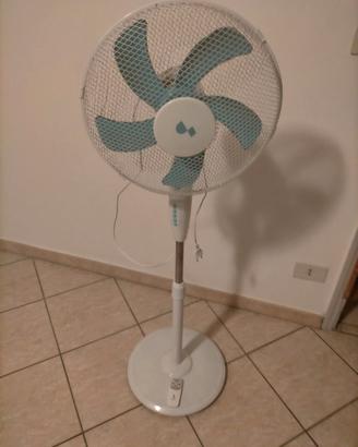 Ventilatore a piantana con telecomando