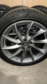 treno pneumatici estivi pirelli