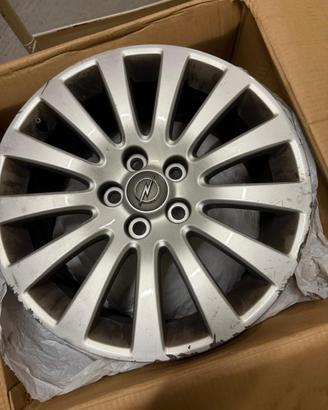 Set 4 Cerchi in Lega Originali Opel Insignia