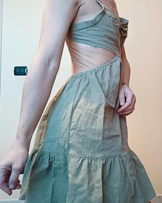 Abito estivo cut out con schiena scoperta