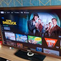 Philips 46PFL7605H/12 TV Led 1080p con Ambilight