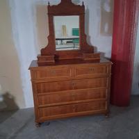 como' con specchiera