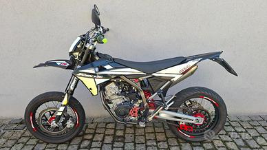 Fantic 125 4t XMF 4 tempi motard