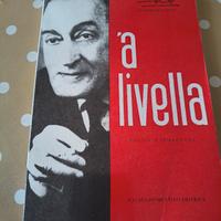Libro di Totò A livell  di Antonio De Curtis 