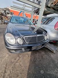 Ricambi Mercedes Benz Classe E 270 W211