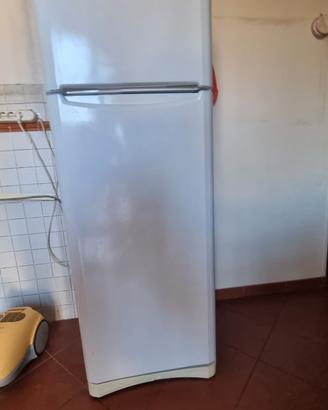 frigorifero 2 ante INDESIT