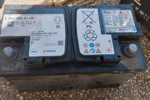 batteria per auto furgone di grosse dimensioni 