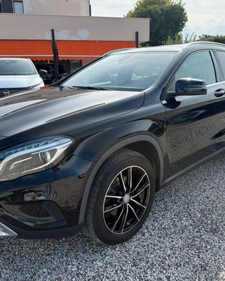 Mercedes-benz GLA 180 d Automatic Executive