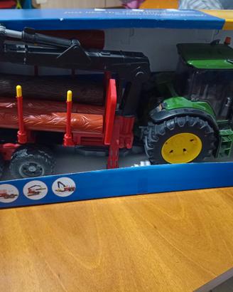 John Deere 7930 Bruder + rimorchio legna
