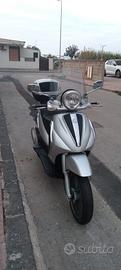 Piaggio Beverly 300