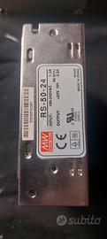   2 alimentatori  230-24cc 2.2a