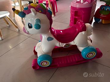 Cavallino Clementoni interattivo