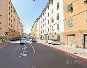 Immobile in asta di 97 m² con 2 locali a Genova