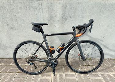 BDC Basso Venta Disk Carbonio Ultegra