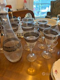 Set bicchieri bottiglia vintage