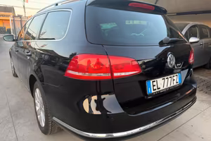 Volkswagen PASSAT 1.6 DIESEL 2011 - CARPLAY