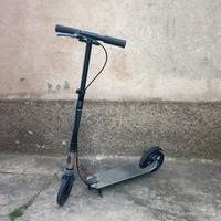 monopattino per ragazzo