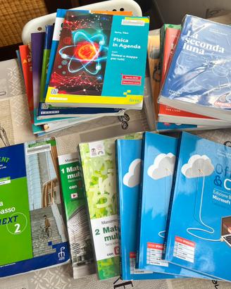 Libri superiori come nuovi!Codici in descrizione