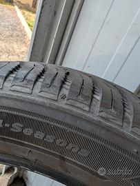 Treno 4 gomme 4 Stagioni Hankook 165/60 R15