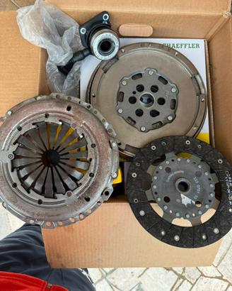 Kit frizione completo Peugeot e Citroen