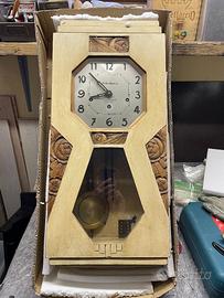 PENDOLA IN LEGNODA PARETE ART DEC0' 1930