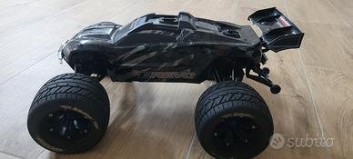 Traxxas e-revo brushless 1/10