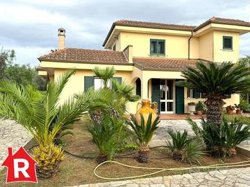 Villa - Galatina - 434 000 €