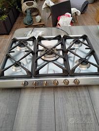 Piano a Gas 6 fuochi Smeg