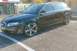 Audi A4 2.0 Tdi 170Cv. Quattro S-line int.ext.