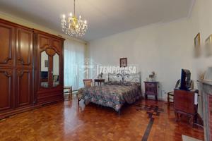 AMPIO QUADRILOCALE PIANO ALTO IN CENTRO!!