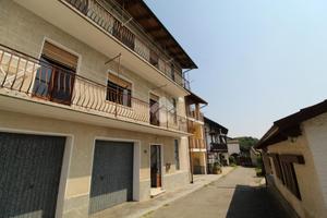 4 LOCALI A PRAROSTINO