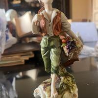 Statuetta in ceramica Capodimonte