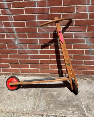 Monopattino legno vintage