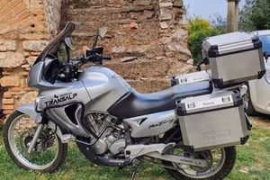 HONDA TRANSALP 650 ACCESSORIATA