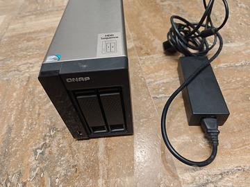 NAS QNAP TS-269L 2 bay + 2 dischi WD da 1TB