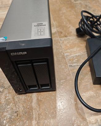 NAS QNAP TS-269L 2 bay + 2 dischi WD da 1TB