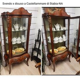 vetrina integra sanissima 