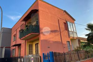 CASA INDIPENDENTE A VERONA