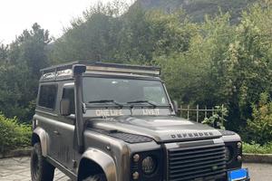 Land Rover Defender 90 TD4