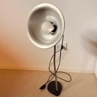 Lampa stile industrial