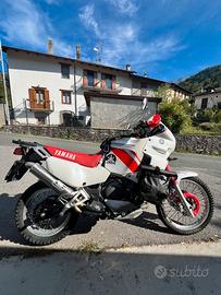 Yamaha XTZ 750 Super Ténéré (1990) - Restaurata