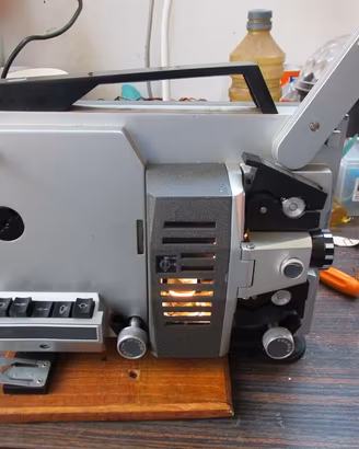 proiettore "rewve Silma Compact 8 normal anni 70 f