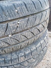215/70R15C usate