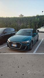 Audi A1 s line