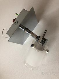 Lampada da parete imclinabile 220v