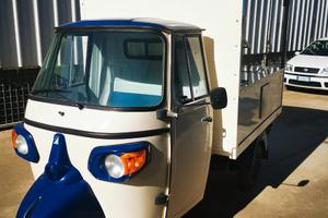 FoodTruck ApeCar per uso Gelateria/Bar/Aperitivi