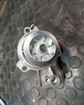 pompa acqua polo 1.4 tdi /audi a1 1.4 tdi